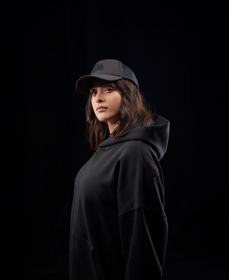 B&C | Influence Hoodie